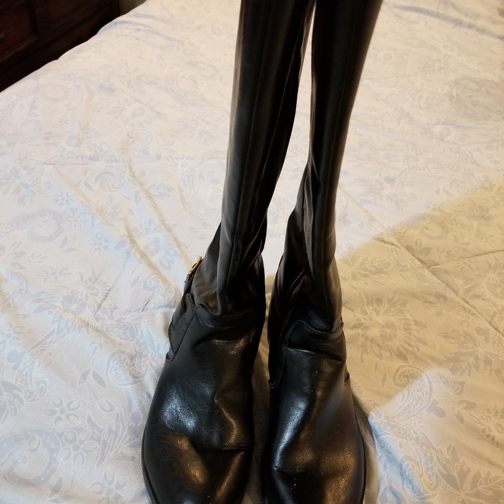 Boots - Picture 2 of 2